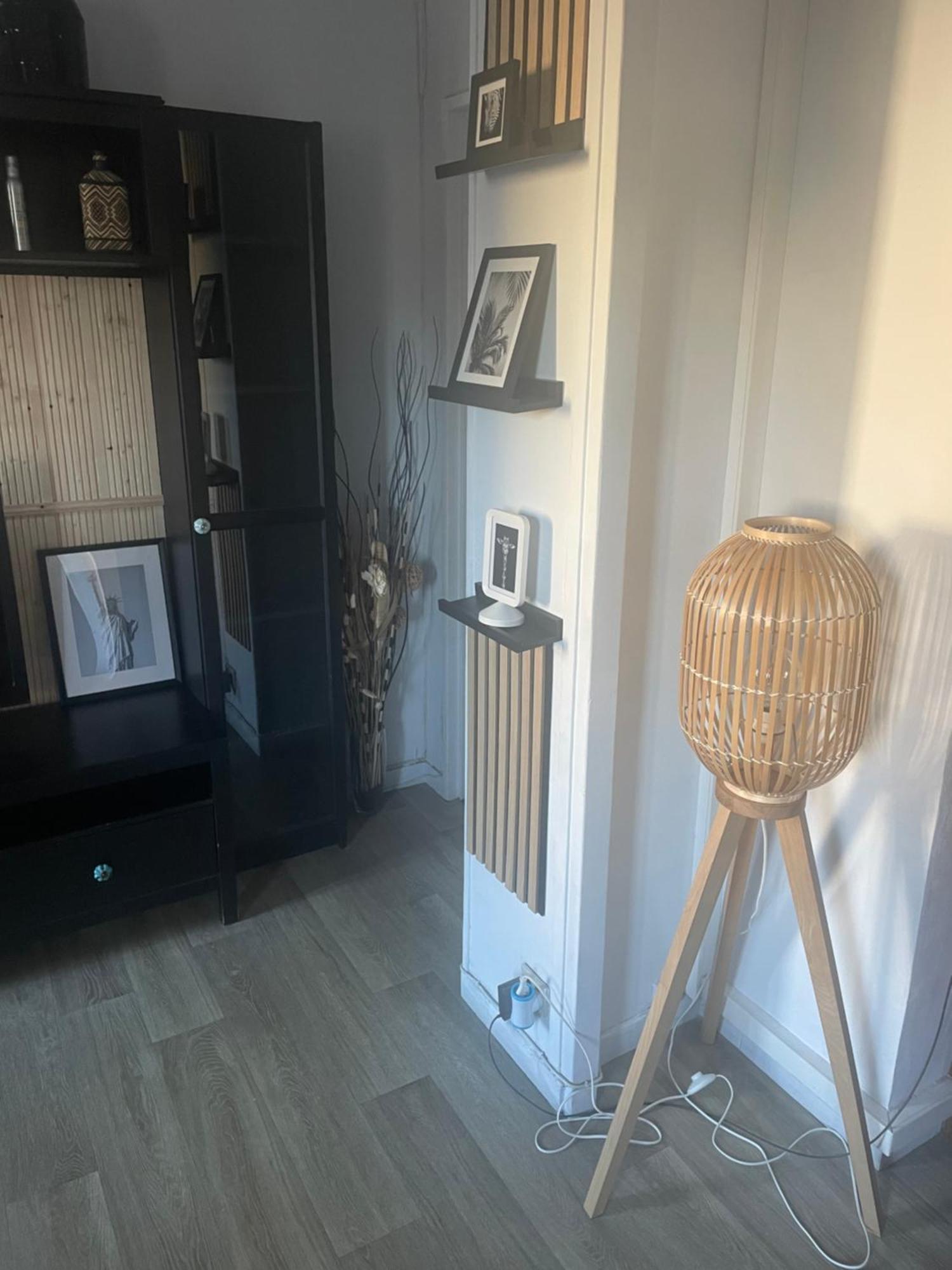 Bel Appartement Spacieux ,Convivial De 3 Chambres Avec Parking Prive Secure Caen Luaran gambar