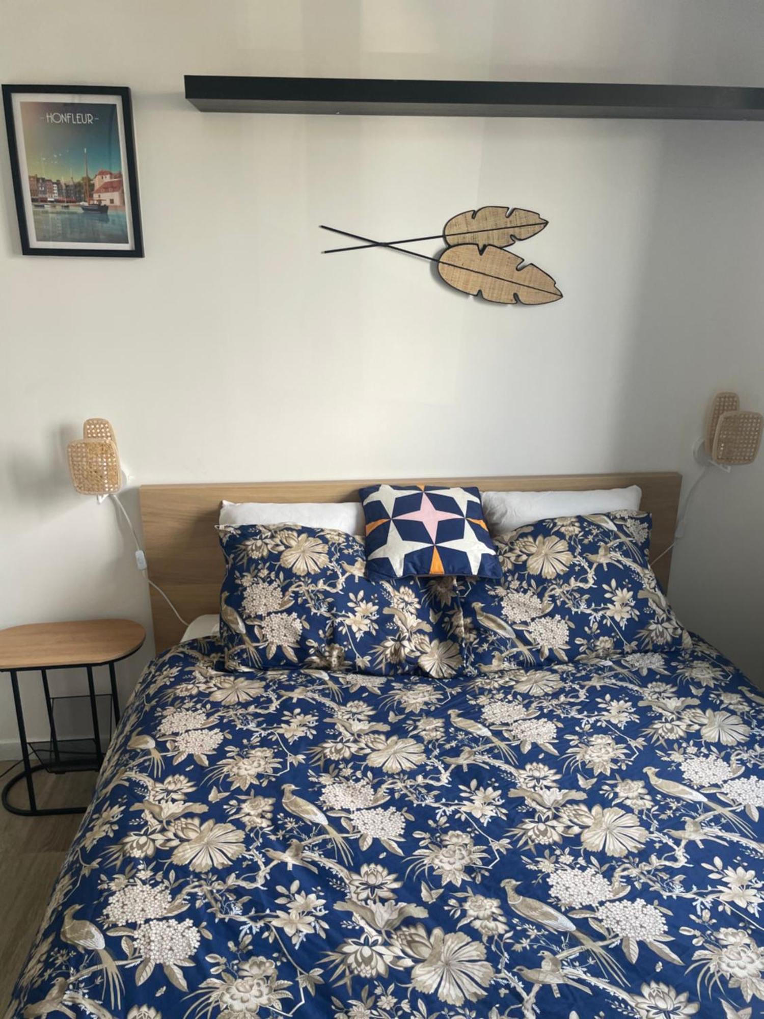 Bel Appartement Spacieux ,Convivial De 3 Chambres Avec Parking Prive Secure Caen Luaran gambar